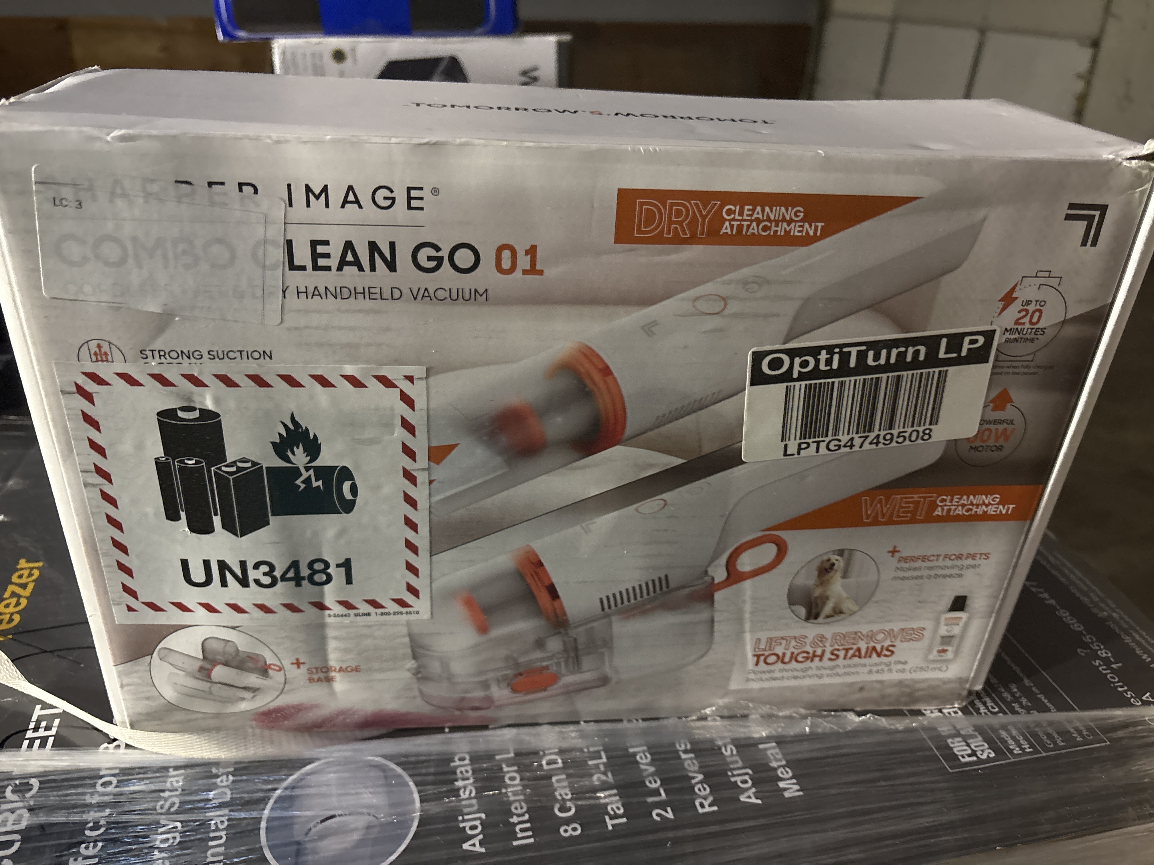 Sharper Image Combo Clean Go 01 Cordless Wet and Dry Handheld Vacuum White