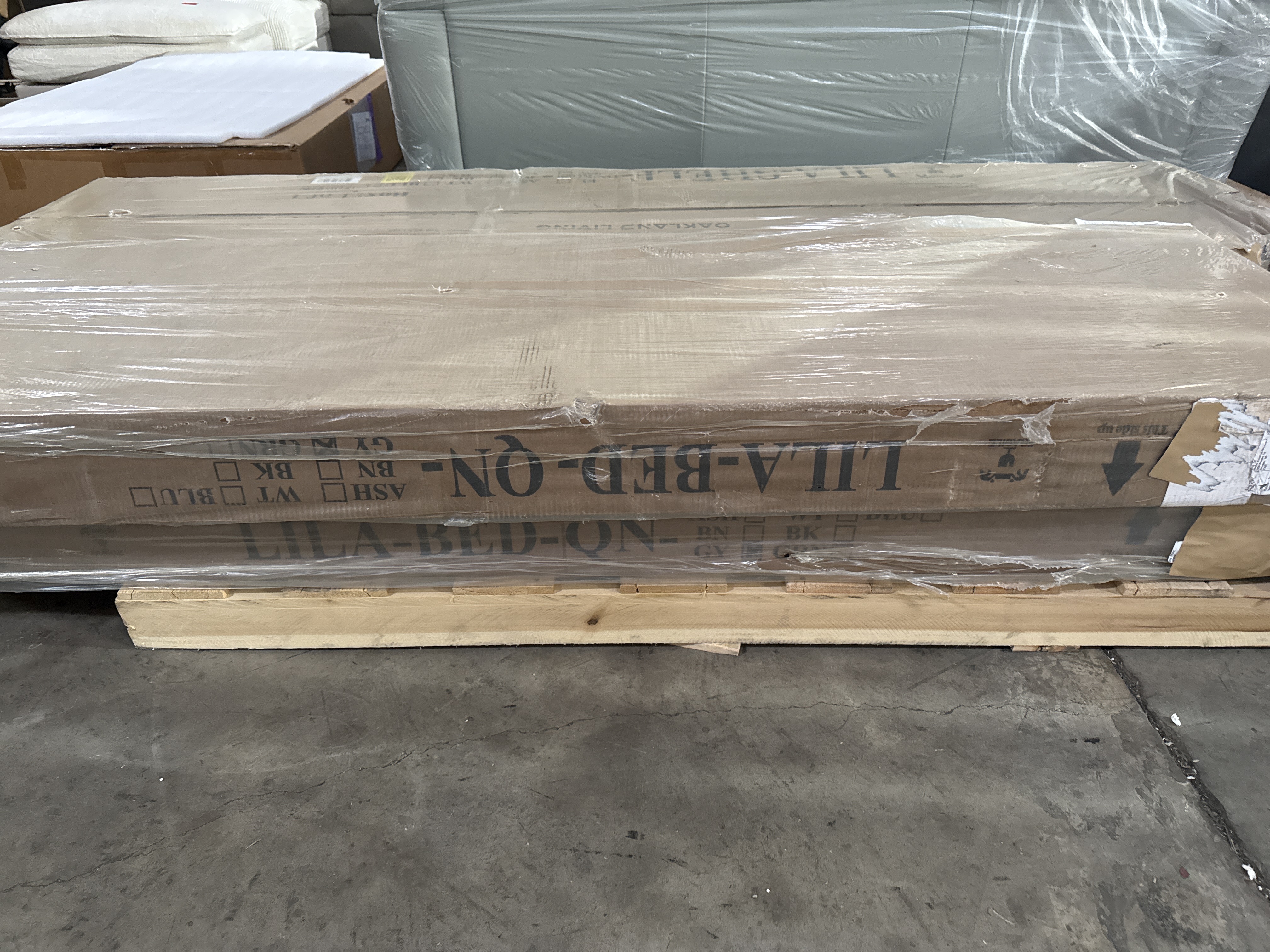 Oakland Living Lila Bed Queen Murphy bed - Packaged