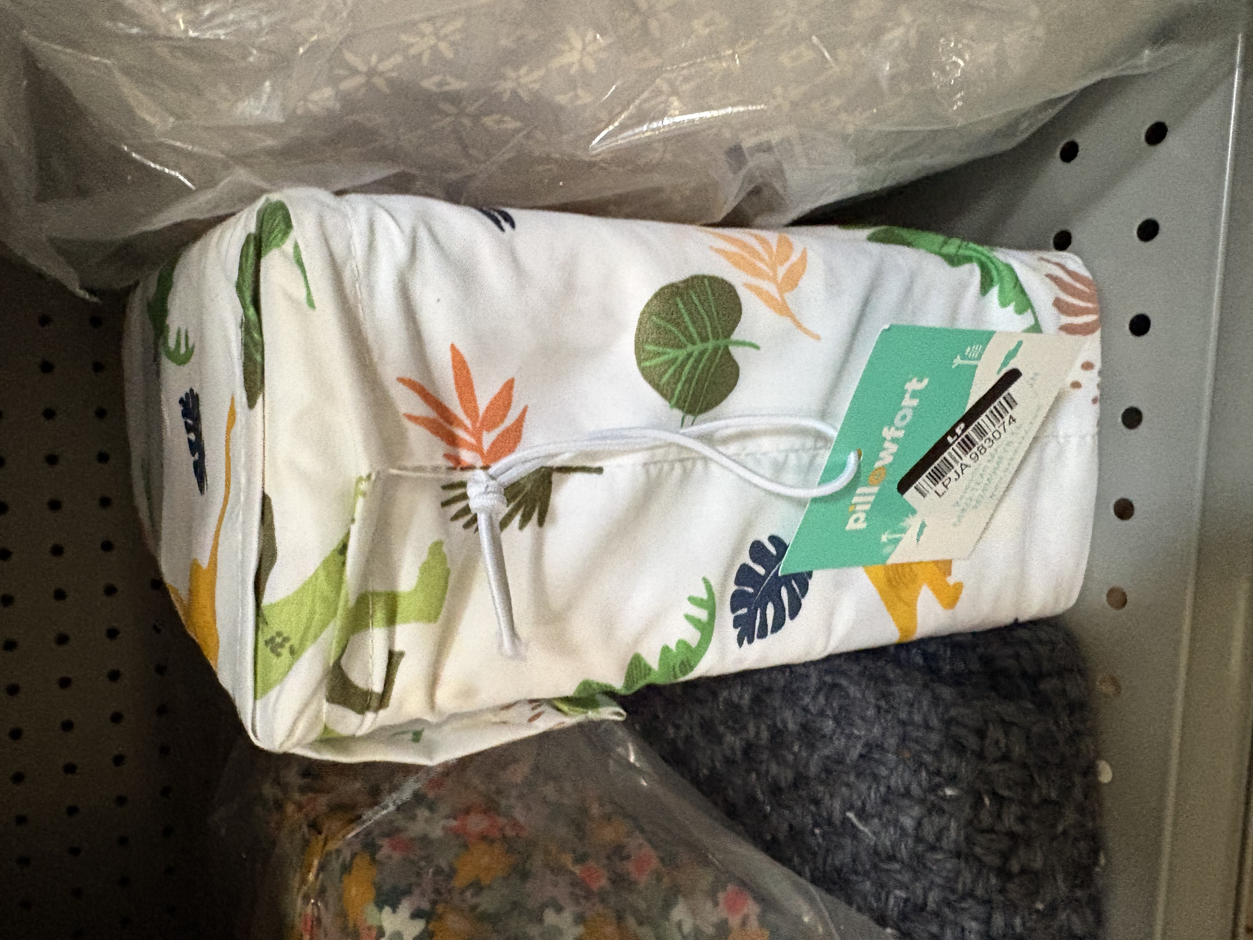 Queen Dinosaur Microfiber Kids' Sheet Set - Pillowfort