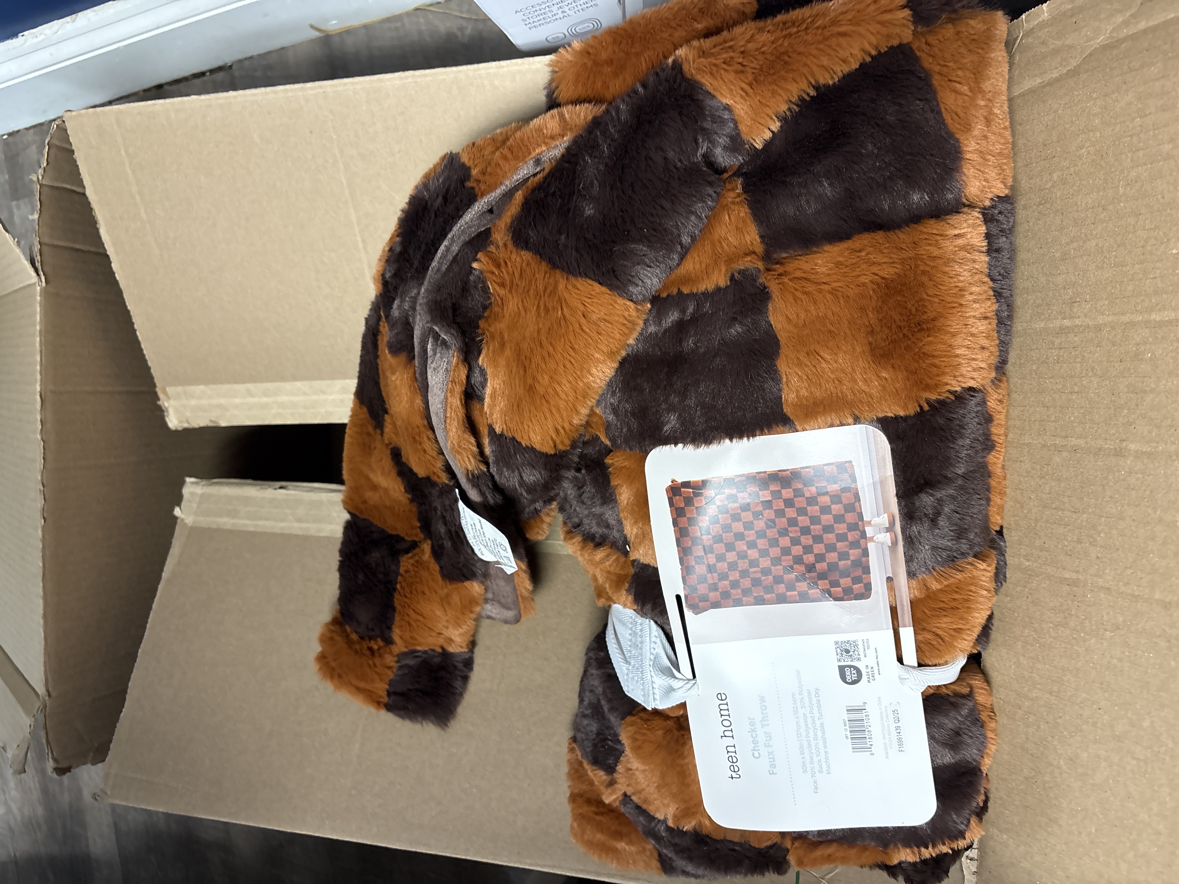Makers Collective Seek Checker Throw - Checker