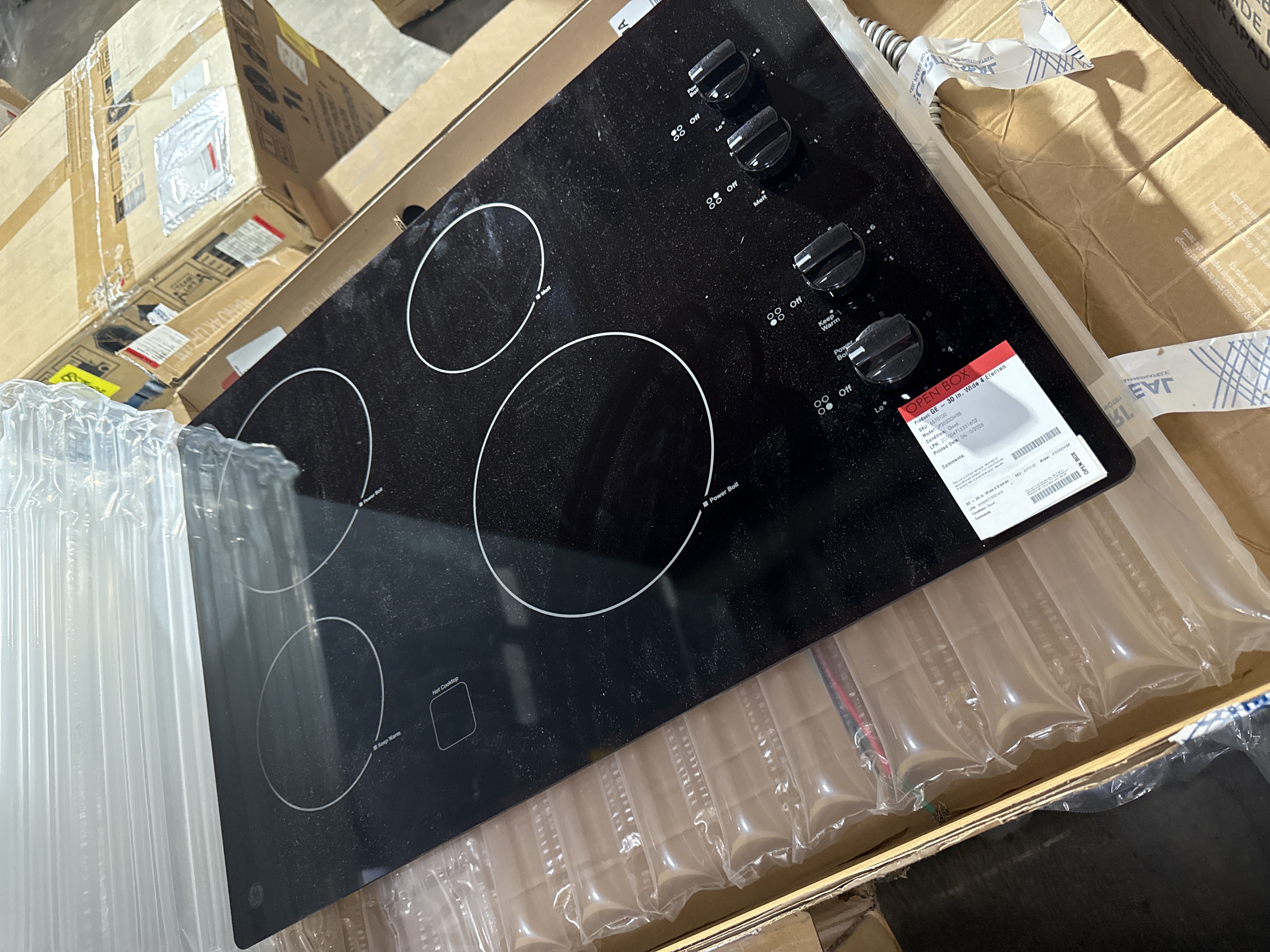 GE 30" Built-In Knob-Control Electric Cooktop, Black – JP3030DWBB