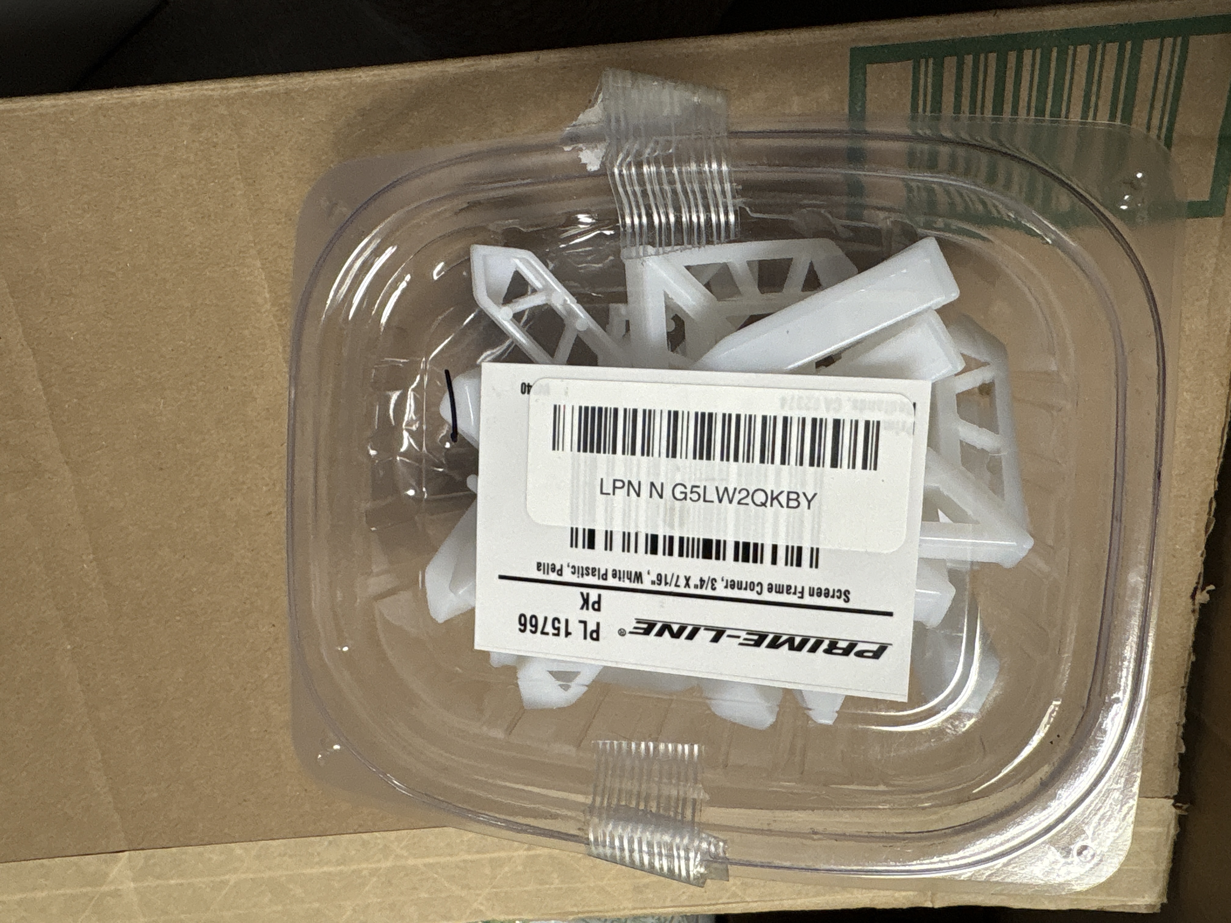 Prime Line Screen Frame Corner, Cream Plastic, 3/4 X 7/16-in., 20-pk