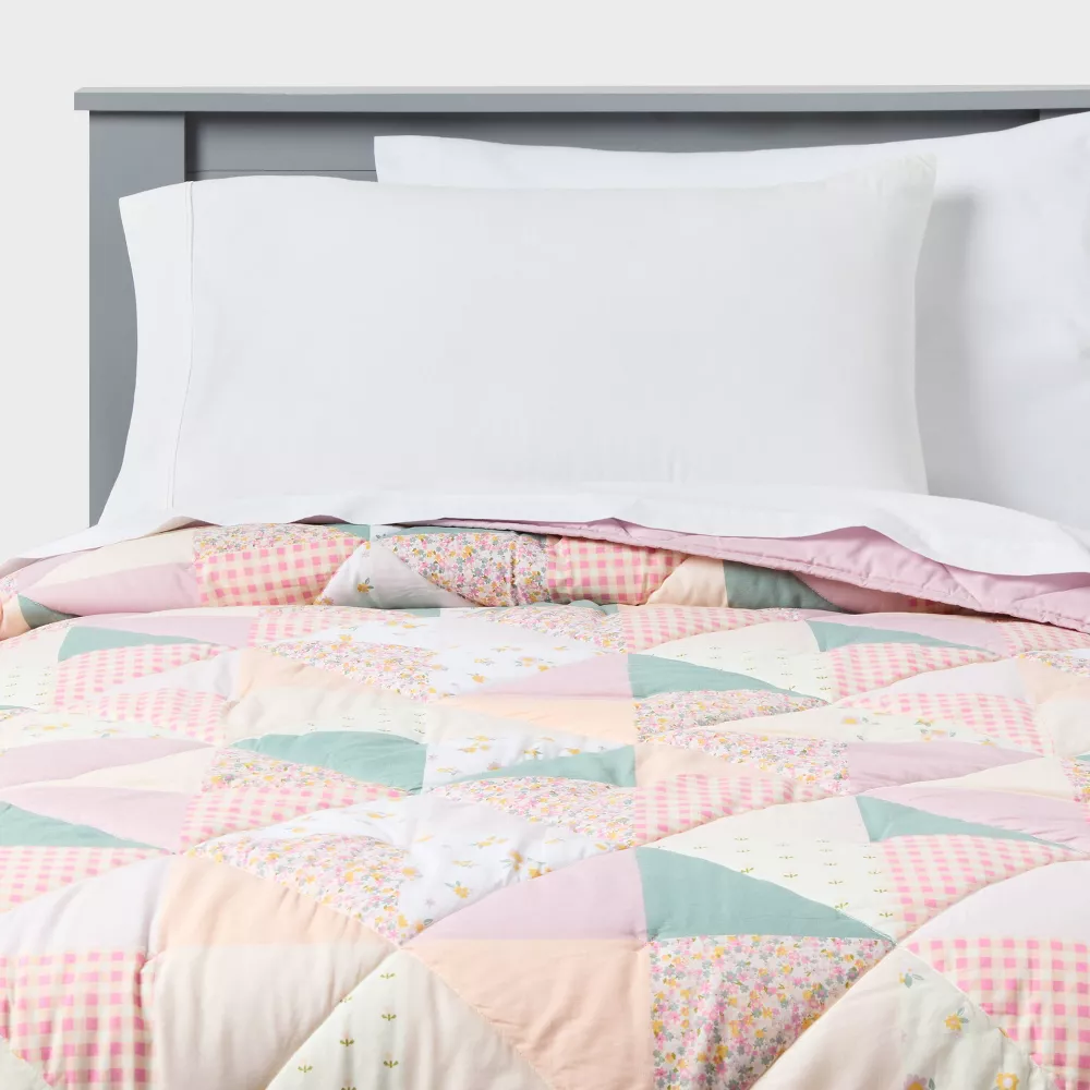 Full/Queen Multi Patchwork Heirloom Kids' Quilt - Pillowfort