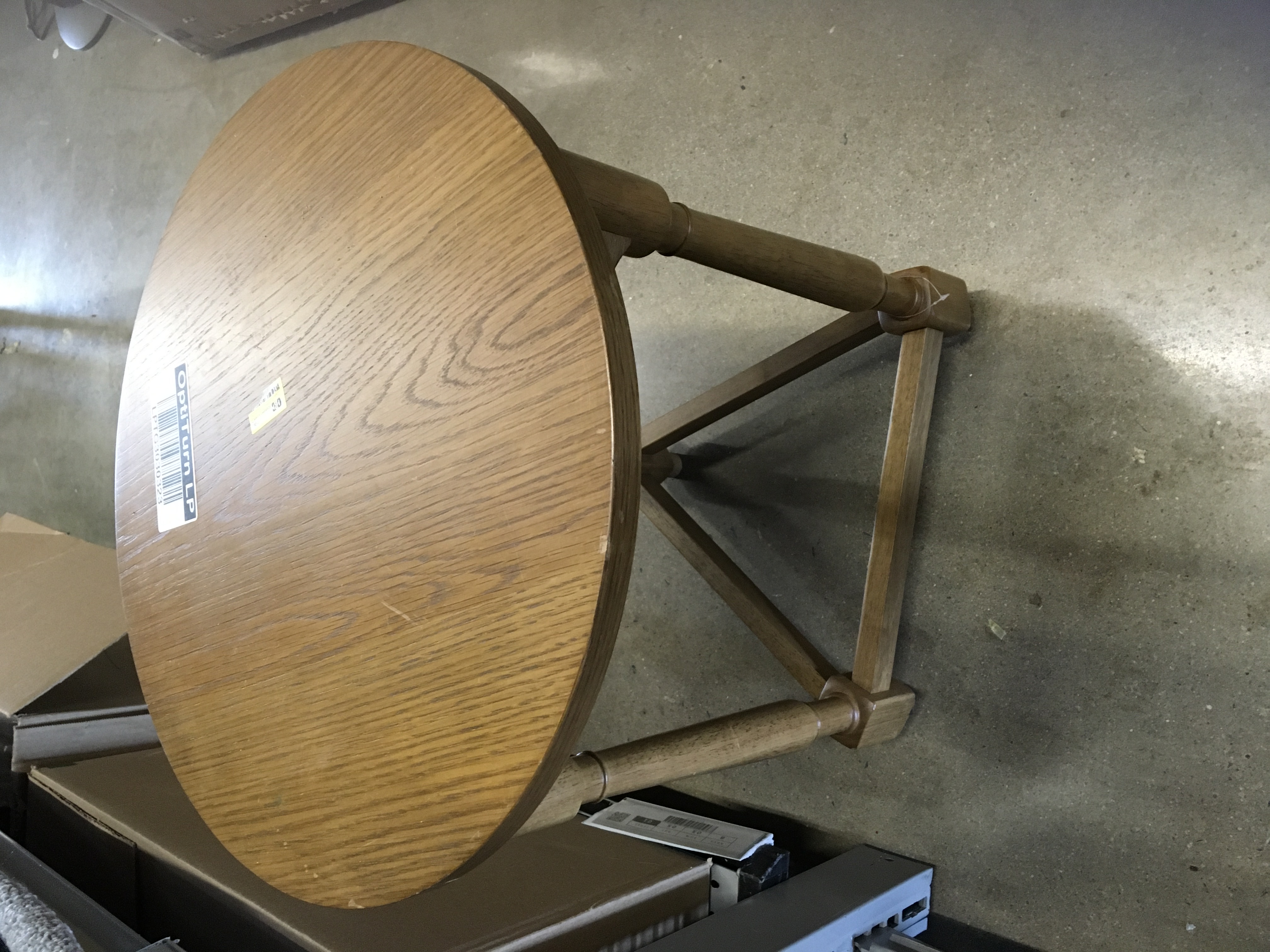 Scalloped Accent Table Light Oak