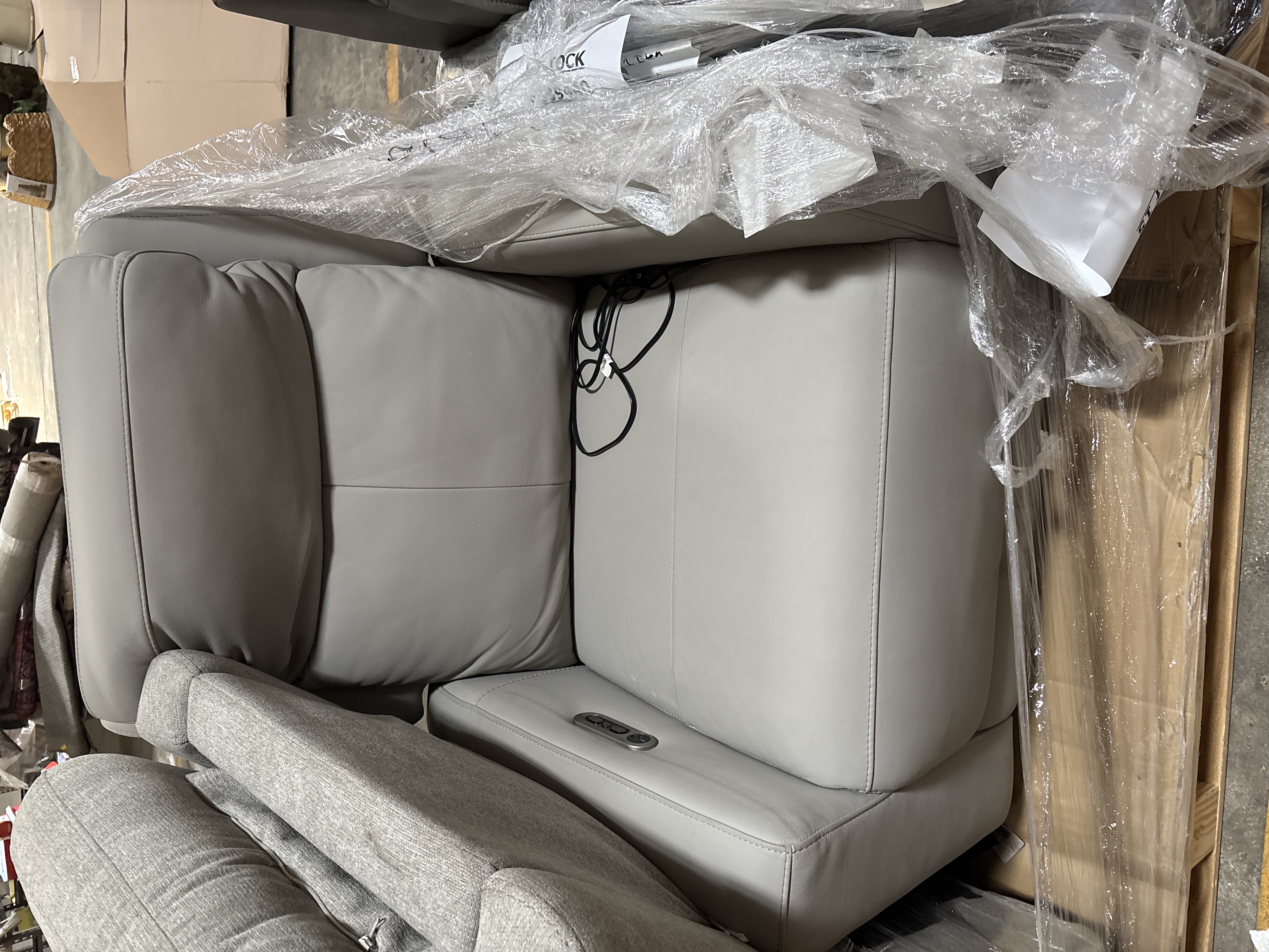 Wren Zero Gravity Power Leather Recliner with Power Headrest